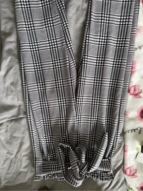 Plaid Black & White Pull-On Women's Pants